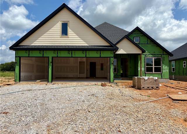 Property at 2108 Silk St, Pea Ridge, AR 72751, 4 beds, 3 baths