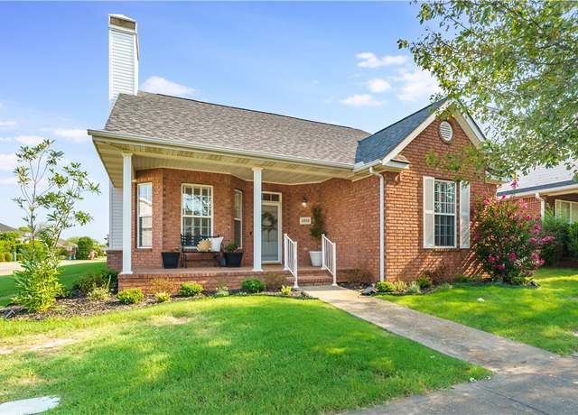 Property at 6958 Harlan Ave, Springdale, AR 72762, 3 beds, 2 baths
