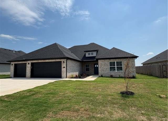 Property at 841 Bellagiola Ave, Tontitown, AR 72762, 4 beds, 3 baths