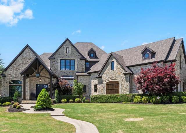 Property at 995 Beau Chalet Dr, Bentonville, AR 72713, 4 beds, 4.5 baths