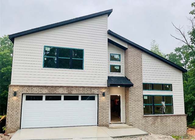 Property at 13 Findhorn Ln, Bella Vista, AR 72715, 3 beds, 2.5 baths