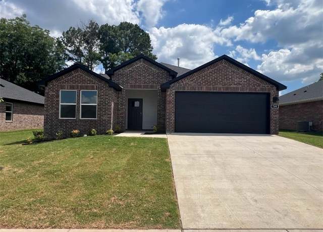 Property at 709 Picard Ave, Lowell, AR 72745, 3 beds, 2 baths
