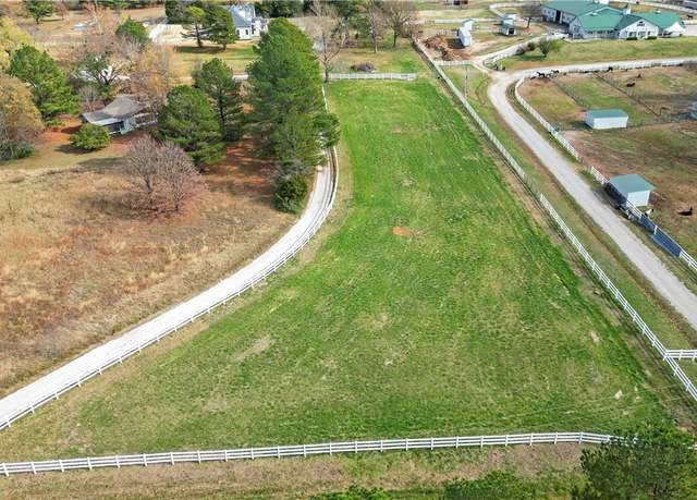 Property at 4324 N Oakland Zion Rd, Fayetteville, AR 72703