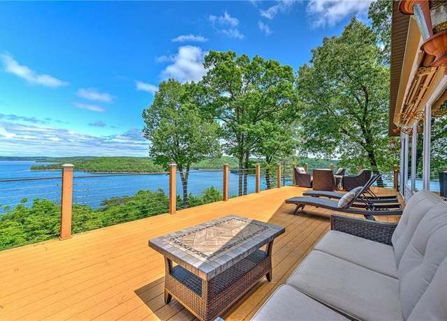 Property at 8230 Huckleberry Hills Rd, Rogers, AR 72756, 3 beds, 2.5 baths