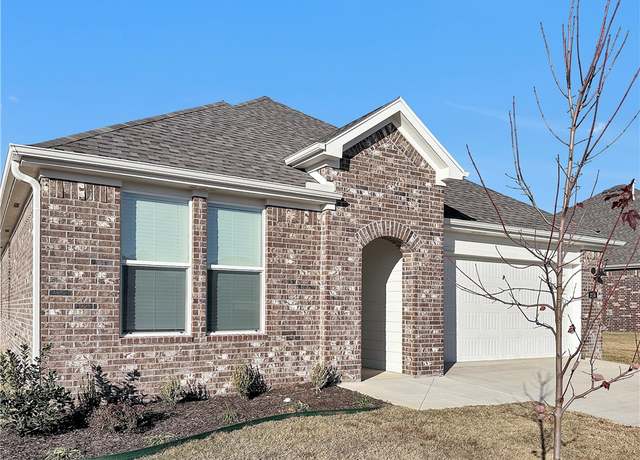Property at 809 Heeler Ave, Lowell, AR 72745, 4 beds, 3 baths