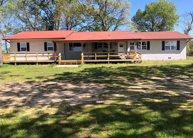 Property at 206 Light Ln, Russellville, AR 72802, 3 beds, 2.5 baths