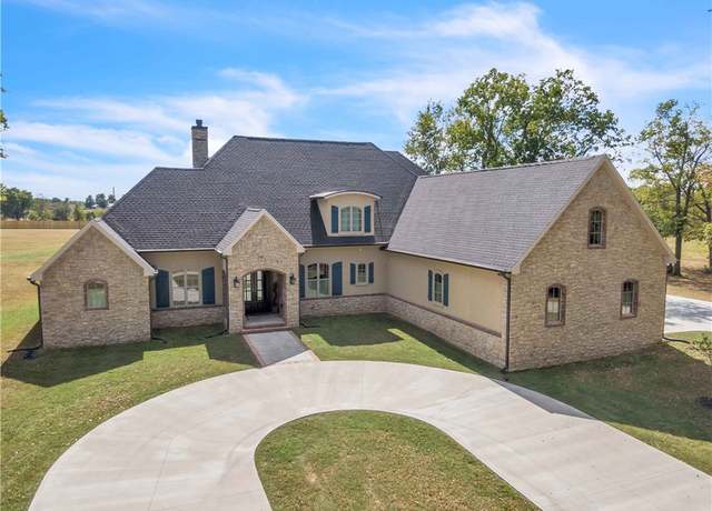 Property at 1967 S Pianalto Rd, Tontitown, AR 72762, 4 beds, 4 baths