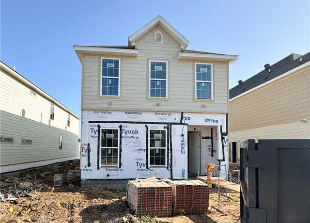 Property at 4388 W Bronco Dr, Fayetteville, AR 72704, 4 beds, 4.5 baths