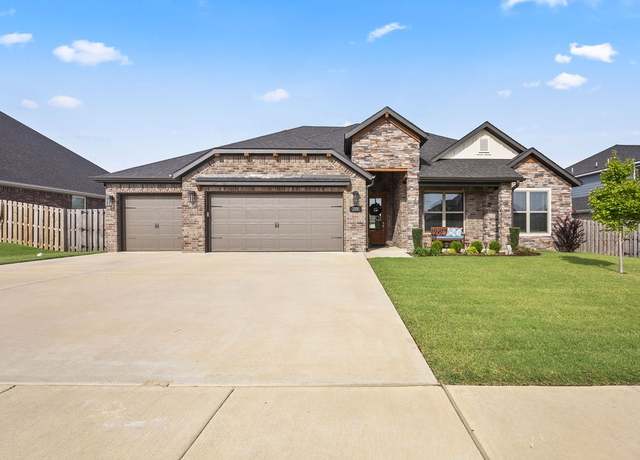 Property at 2101 Bergman Rd, Pea Ridge, AR 72751, 4 beds, 3 baths