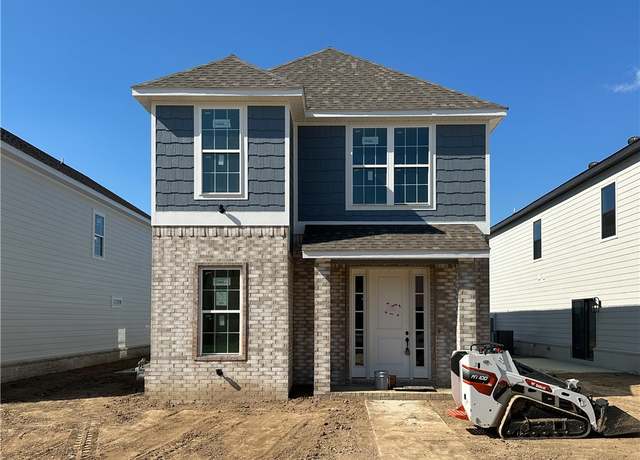 Property at 4376 W Bronco Dr, Fayetteville, AR 72704, 4 beds, 4.5 baths