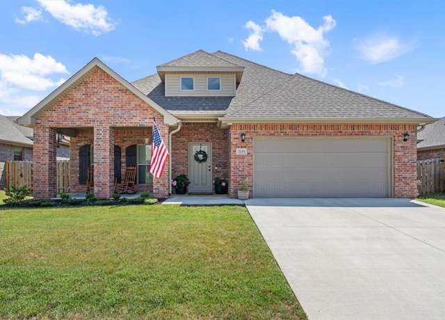 Property at 2131 Periwinkle Pl, Centerton, AR 72719, 3 beds, 2.5 baths