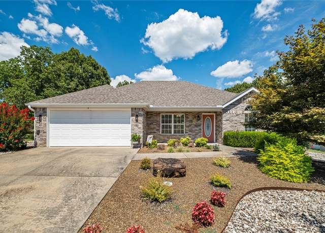 Property at 8 Hillswick Dr, Bella Vista, AR 72715, 3 beds, 2 baths