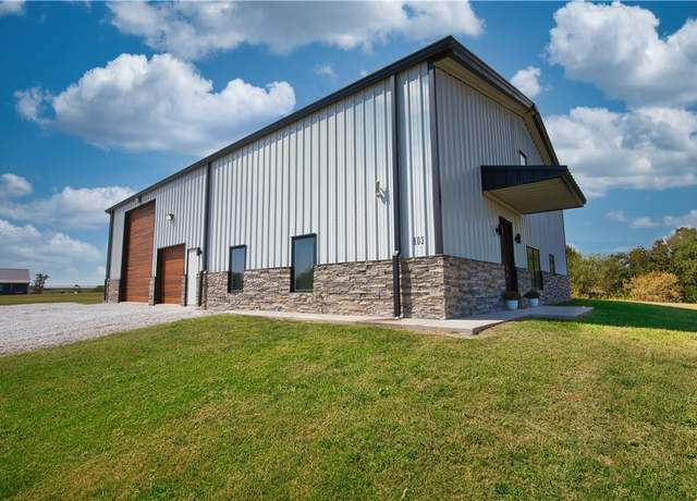 Property at 603 NW Cowan Ave, Gentry, AR 72734, 2 beds, 2 baths