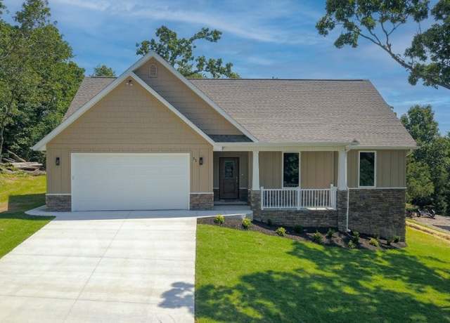 Property at 31 Dunkeld Dr, Bella Vista, AR 72715, 3 beds, 2 baths