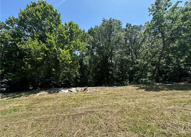 Property at 16200 Robin Rd, Bella Vista, AR 72715
