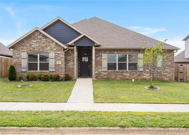 Property at 4311 SW Pawhuska St, Bentonville, AR 72713, 3 beds, 2 baths