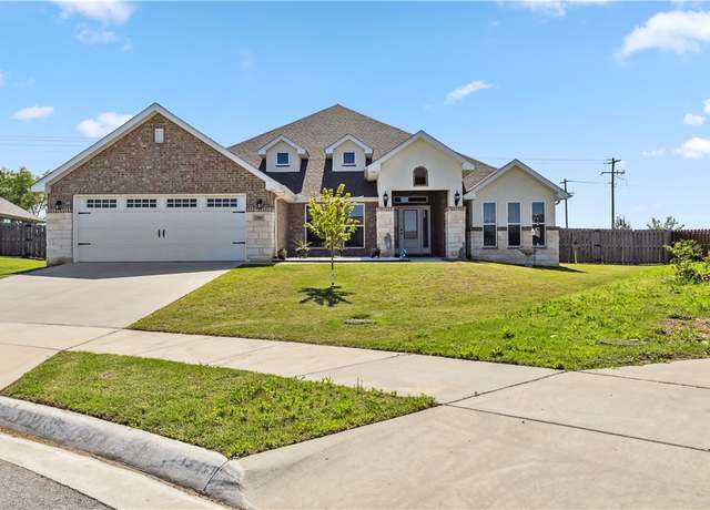Property at 2300 Cameo Ln, Bentonville, AR 72712, 4 beds, 3 baths