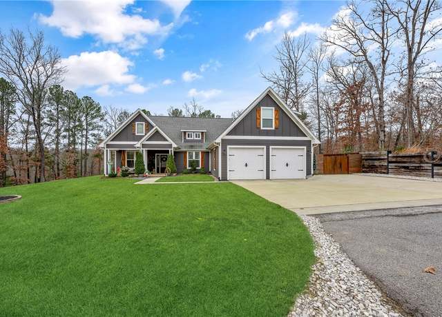 Property at 4 Ford Ln, Bella Vista, AR 72714, 3 beds, 3.5 baths
