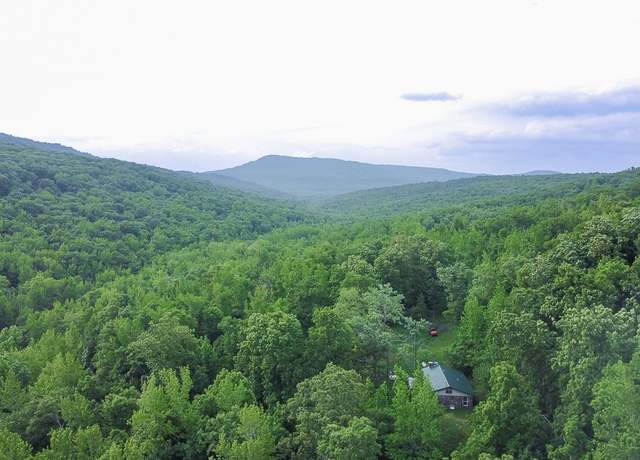 Property at 1732 Madison 4316, Elkins, AR 72727, 2 beds, 2 baths