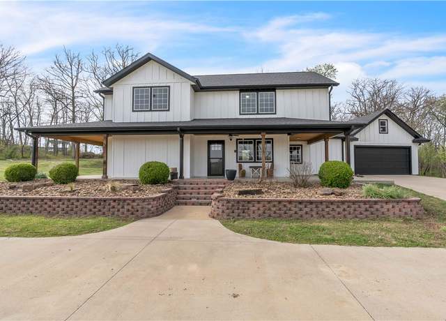 Property at 17225 Featherstone Trl, Gentry, AR 72734, 4 beds, 3 baths
