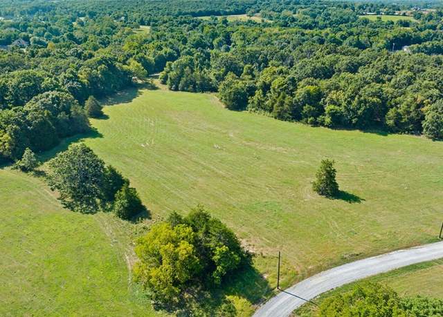 Property at 708 E Bowen Blvd Lot 4, Fayetteville, AR 72703