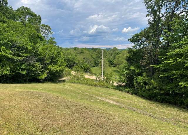 Property at 4002 White Oak Rd, Seligman, MO 65745, 2 beds, 2 baths
