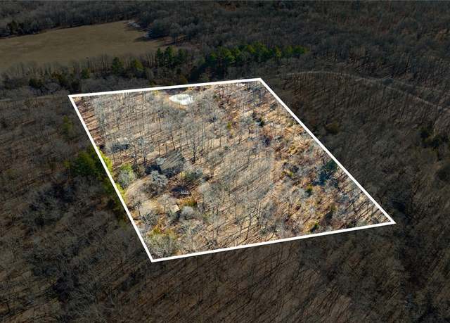 Property at 18500 Parks Cemetery Rd, Winslow, AR 72959, 2 beds, 1 bath