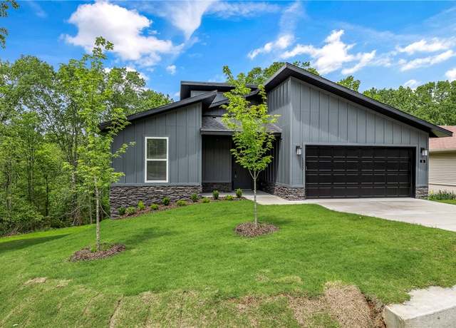 Property at 15 Hartlepool Dr, Bella Vista, AR 72715, 3 beds, 2 baths