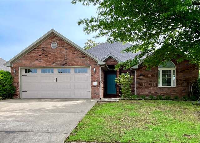 Property at 5213 S 60th Pl, Rogers, AR 72758, 4 beds, 2 baths