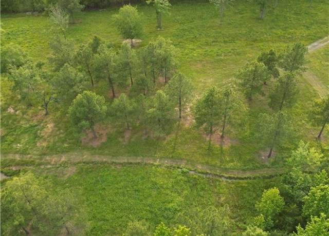 Property at Alley Dr, London, AR 72847