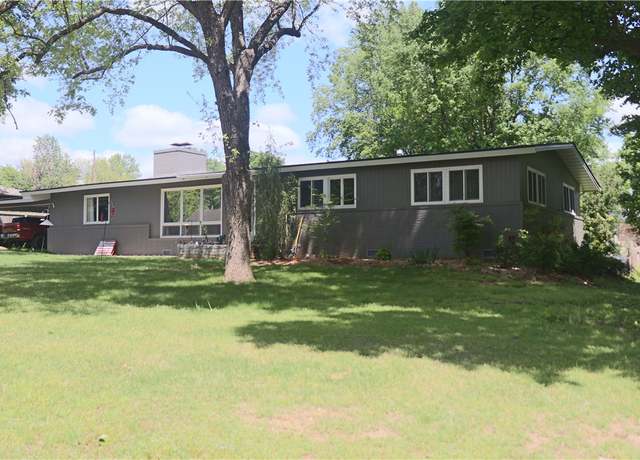 Property at 1503 W Park, Harrison, AR 72601, 3 beds, 2.5 baths