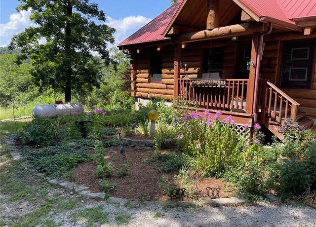 Property at 594 County Road 2462, Berryville, AR 72616, 3 beds, 2 baths