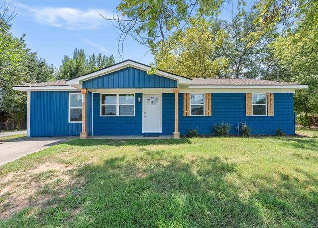 Property at 5912 Industrial Park Rd, Van Buren, AR 72956, 3 beds, 1.5 baths