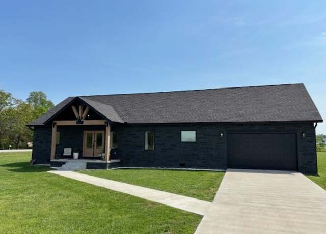 Property at 10919 Hill Country Rd, Harrison, AR 72601, 3 beds, 2 baths