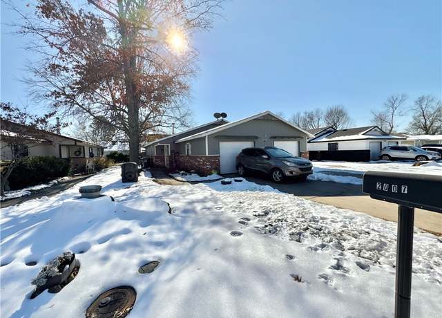 Property at 2007 Cypress Pl Unit A, Springdale, AR 72762, 3 beds, 1 bath