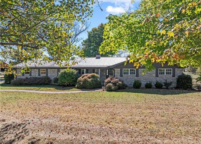 Property at 7288 E Highway 62, Harrison, AR 72601, 3 beds, 2.5 baths