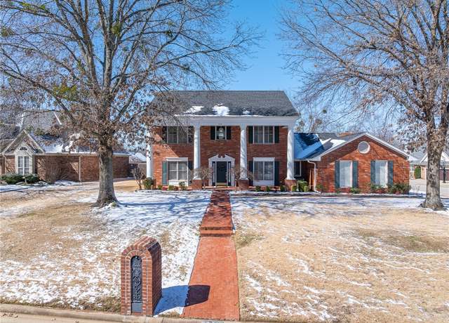 Property at 10408 Tweed Ln, Fort Smith, AR 72908, 5 beds, 4.5 baths