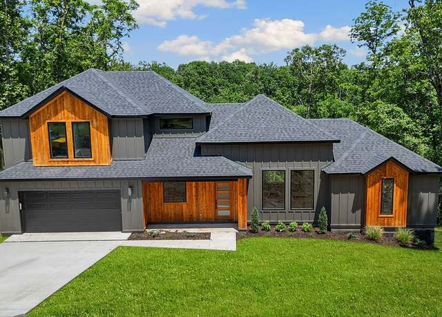 Property at 21 Brigadoon Dr, Bella Vista, AR 72715, 3 beds, 2.5 baths