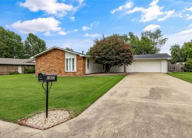 Property at 1801 Jean St, Springdale, AR 72762, 3 beds, 2 baths