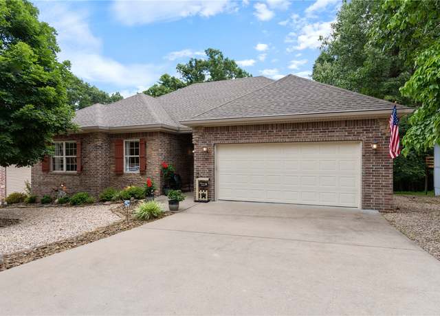 Property at 18 Yarmouth Dr, Bella Vista, AR 72715, 2 beds, 2 baths