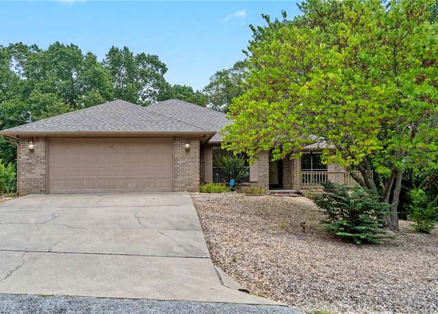 Property at 4 Stratfield Ln, Bella Vista, AR 72714, 3 beds, 2 baths