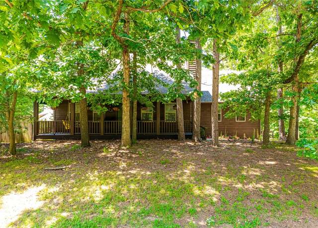 Property at 1 Woodstock Ln, Bella Vista, AR 72714, 3 beds, 2 baths