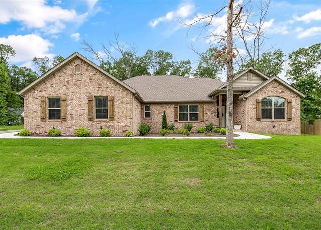 Property at 13 Ingleborough Dr, Bella Vista, AR 72715, 2 beds, 2 baths