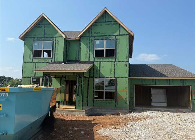Property at 4602 SW Juneberry St, Bentonville, AR 72713, 3 beds, 2.5 baths
