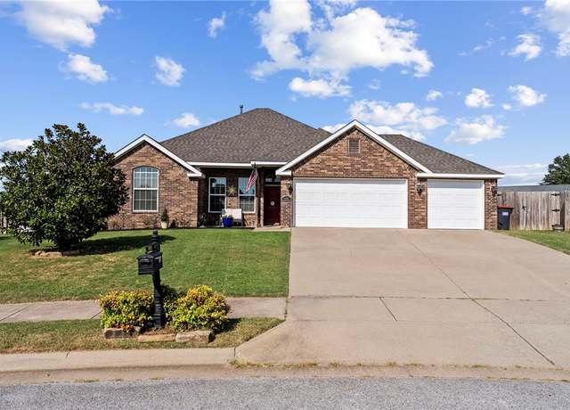 Property at 7396 Alivia Cir, Springdale, AR 72762, 4 beds, 2 baths