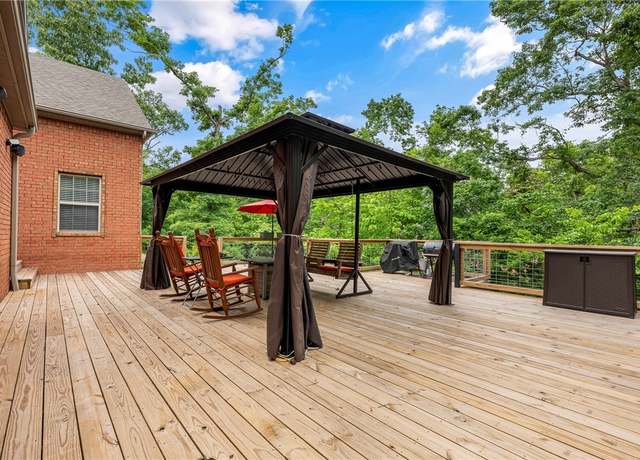 Property at 29 Kentallen Ln, Bella Vista, AR 72715, 4 beds, 2 baths