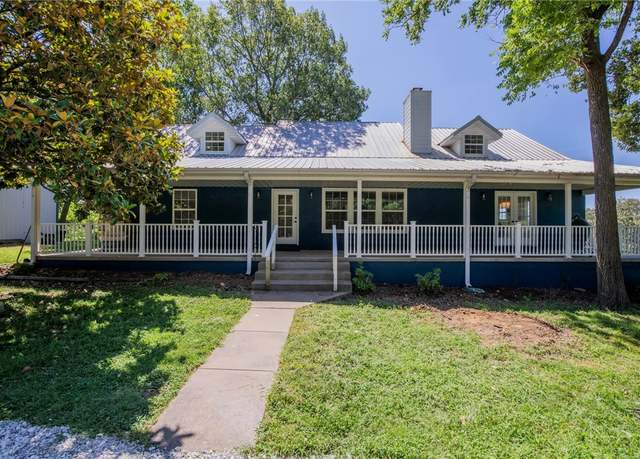 Property at 17052 Robinson Rd, Siloam Springs, AR 72761, 6 beds, 3.5 baths