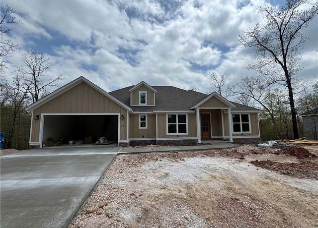 Property at 13 Berkshire Dr, Bella Vista, AR 72715, 3 beds, 2 baths