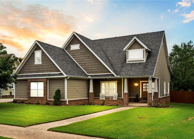 Property at 1107 Chancery Ln, Cave Springs, AR 72718, 4 beds, 3 baths