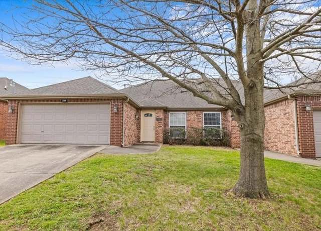 Property at 286 & 288 Copper Oaks Dr, Centerton, AR 72719, 6 beds, 4 baths